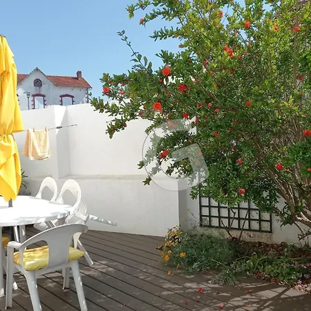 4 Pers A Sur Mer, 80m De La Plage, Terrasse, Parking Inclus - Fr-1-357-324 Apartamento